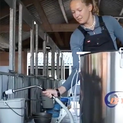 Lantbruk Effektiv kalvuppfödning Izy feeder Izy washer